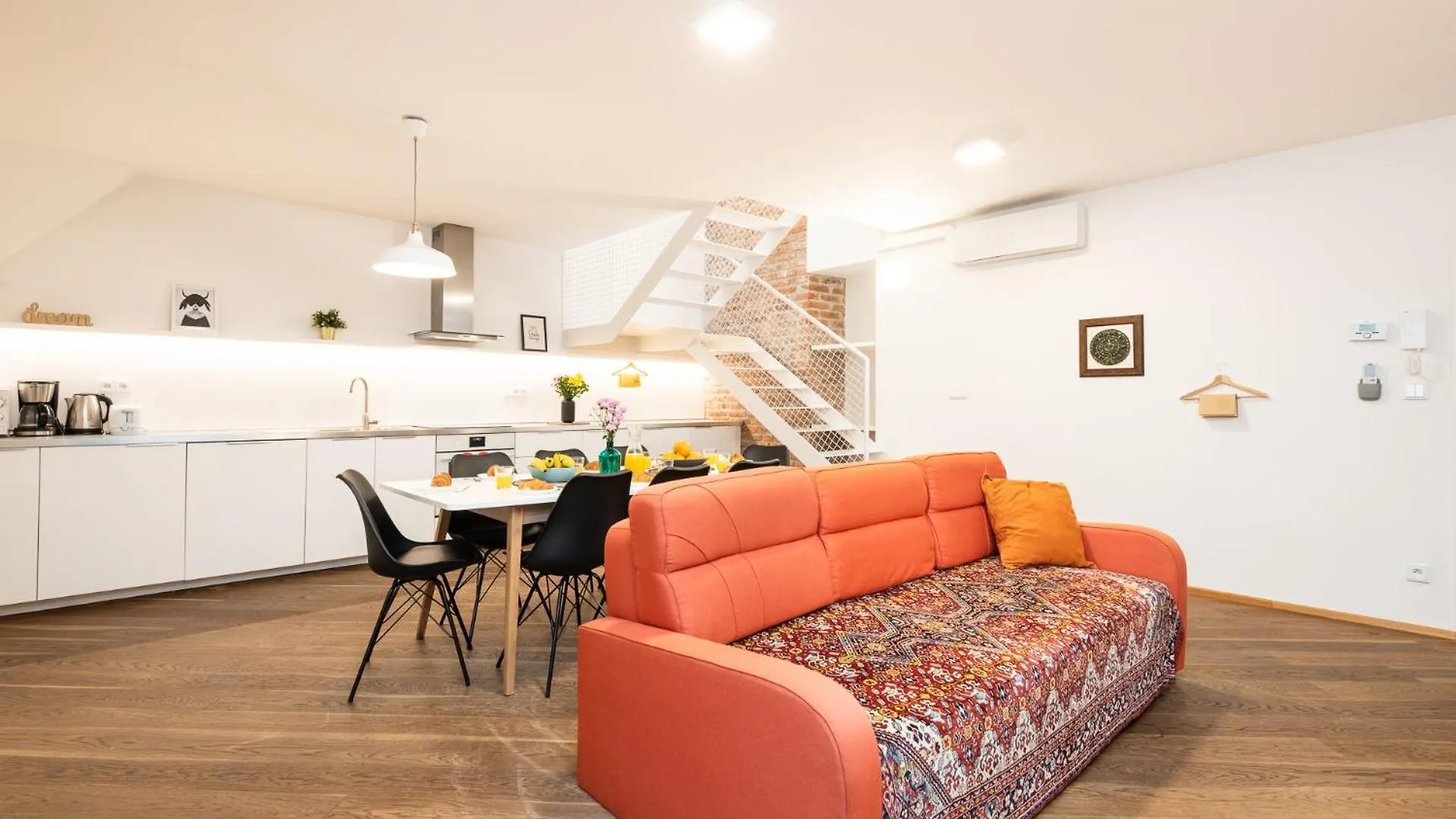Rehorova Apartments Prague